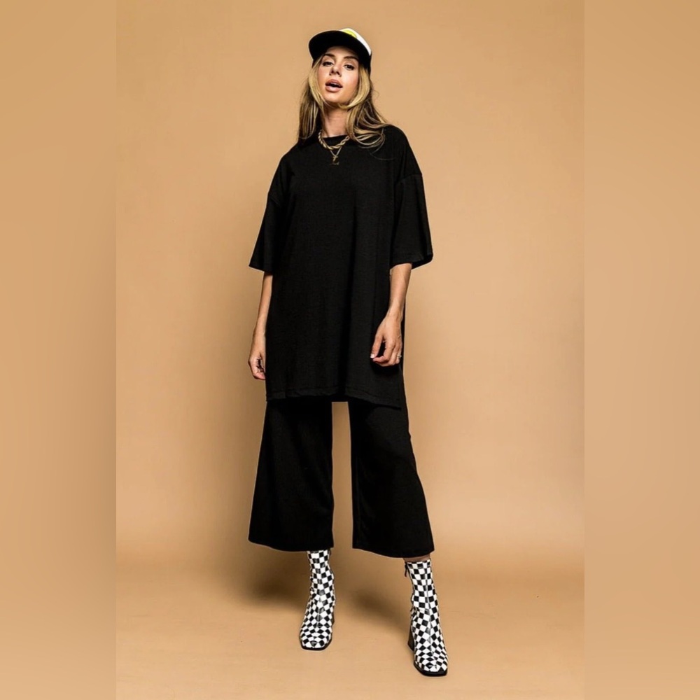 Dressed in LALA Black cropped Wide-Leg playsuit